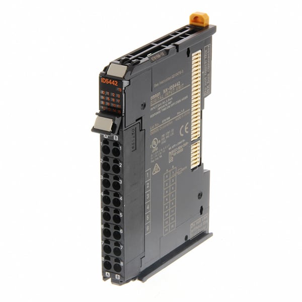 plc-omron-per-controllo-macchine
